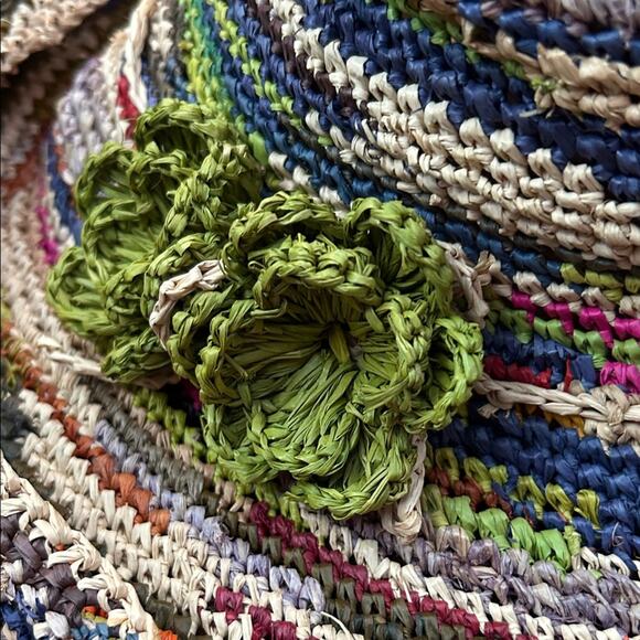 Multicolor Straw Hat with Green Flower Accent, In the Garden or at the Beach - Picture 6 of 15